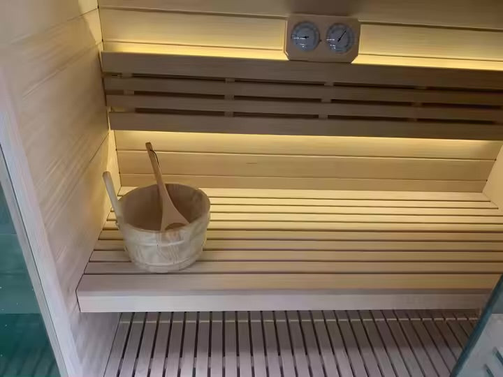 BJØRN 2 PERSON SAUNA PERSON INFRARED SAUNA LED, BLUETOOTH, CEDAR WOOD