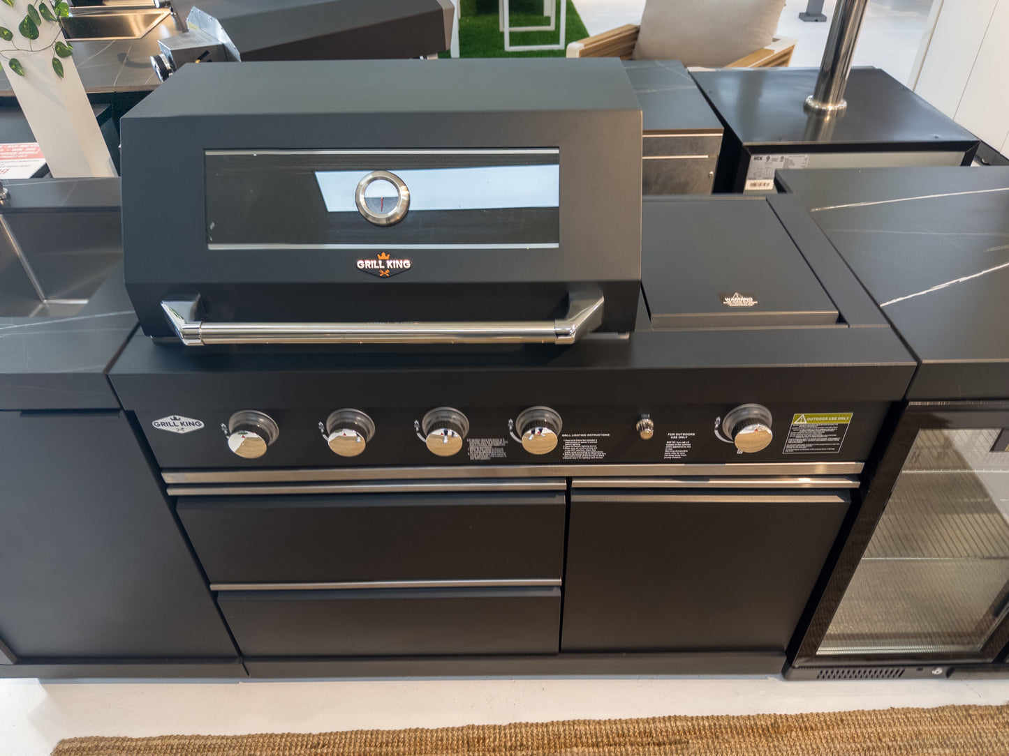 Floor Stock Rockpool 4 Burner + Wok BBQ Kitchen Package | Inc Sink + 208L Bar Fridge