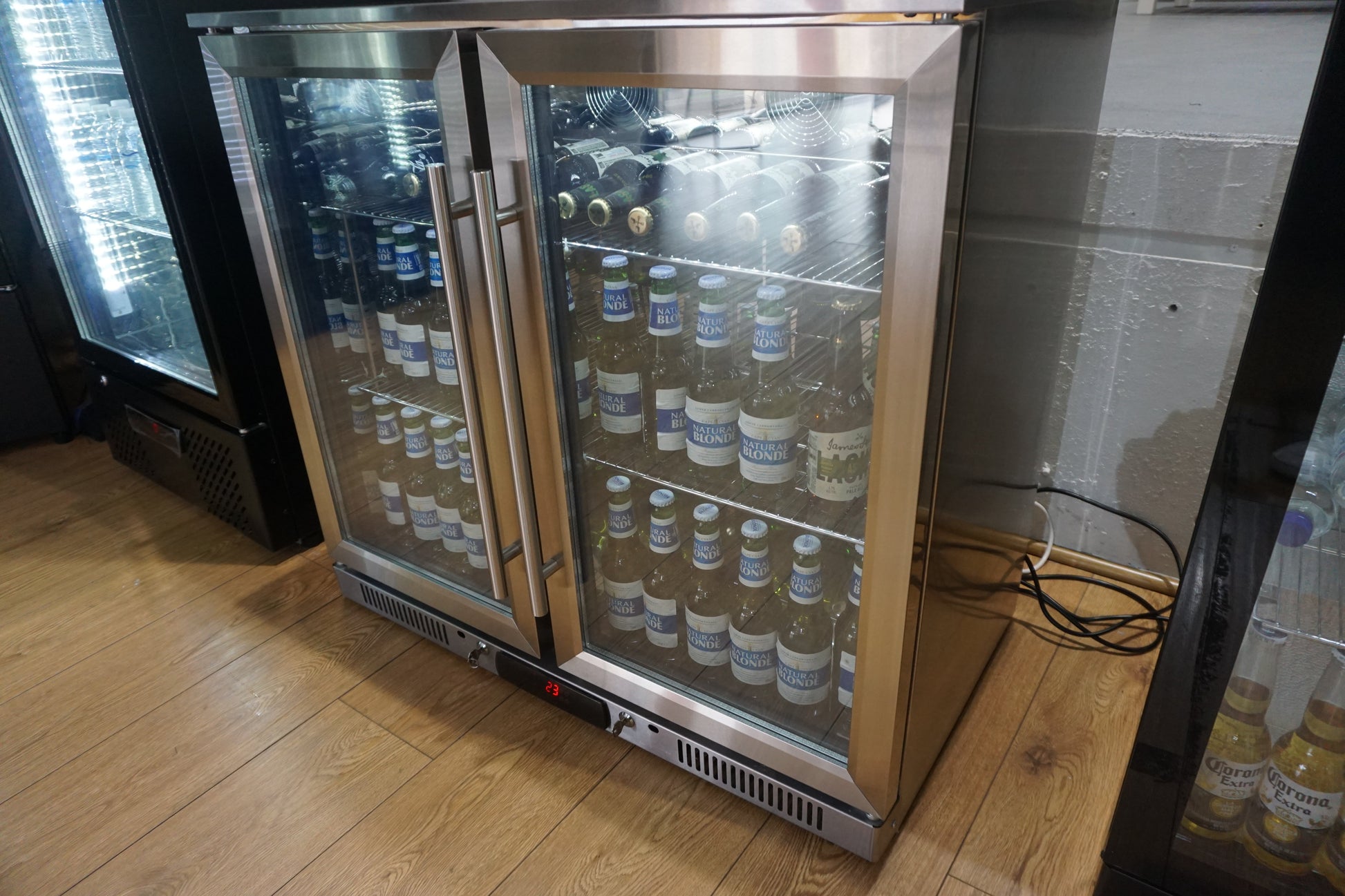 Tropical Rated Triple Glazed 304 SS 2-Door Stainless Steel Under Counter Can Cooler Wine Bar Fridge 208L
