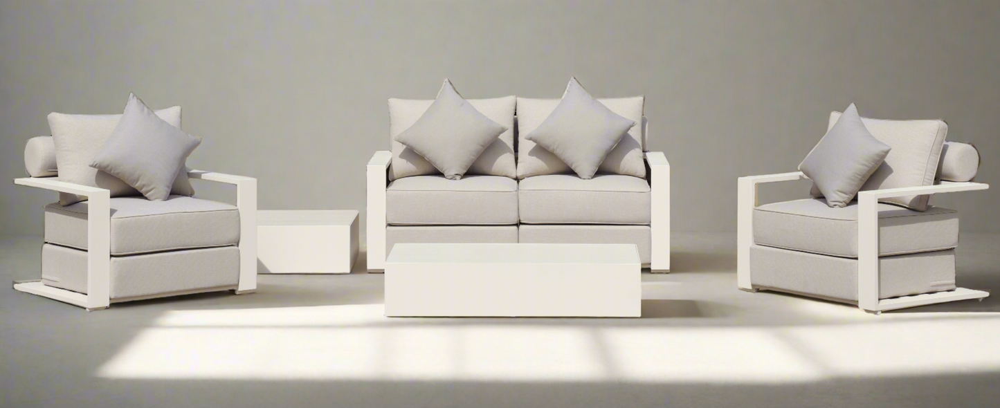 White Hampton Style Lounge Set Inc 2+1+1, Coffee Table Aluminium Frame and Weather Resistant Fabric