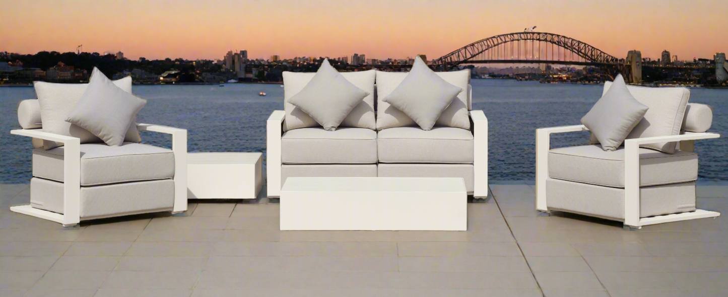White Hampton Style Lounge Set Inc 2+1+1, Coffee Table Aluminium Frame and Weather Resistant Fabric