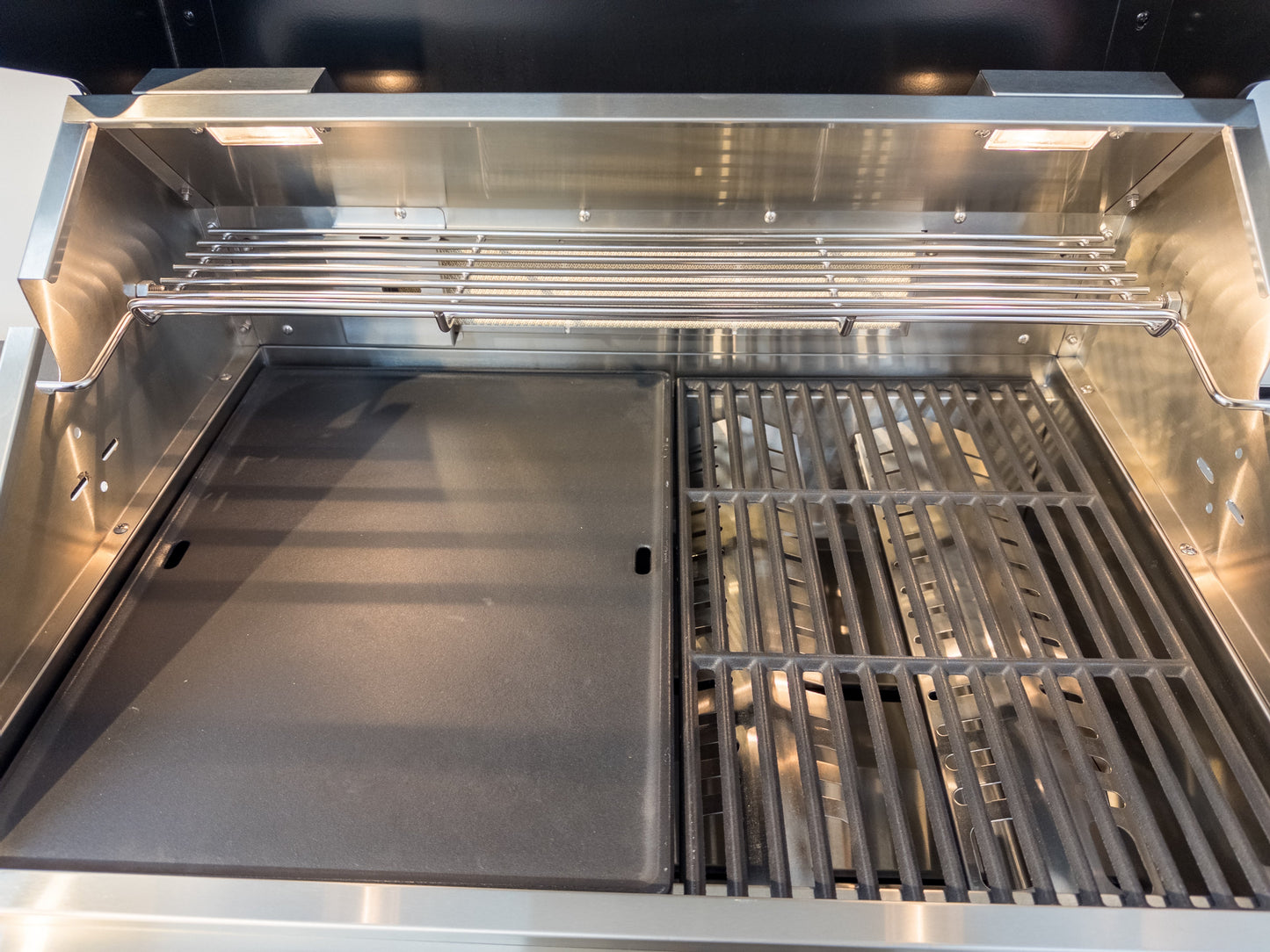 L Shape Black 304SS 4 Burner + Wok BBQ Kitchen Inc Wok & Rear Infrared Burner, Fridge & Sink