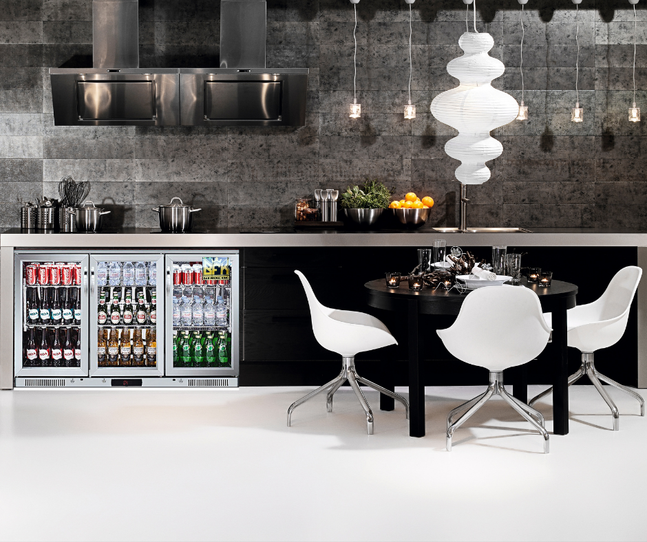 Free Metro Shipping Tropical Rated Triple Glazed 3-Door Commercial Glass Bar Fridge Beer Cooler Under Counter Wine Fridge 318L
