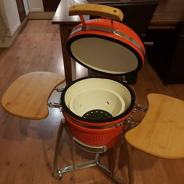 Grill King 16” Red Kamado Ceramic Charcoal Grill With Trolley & Side Tables