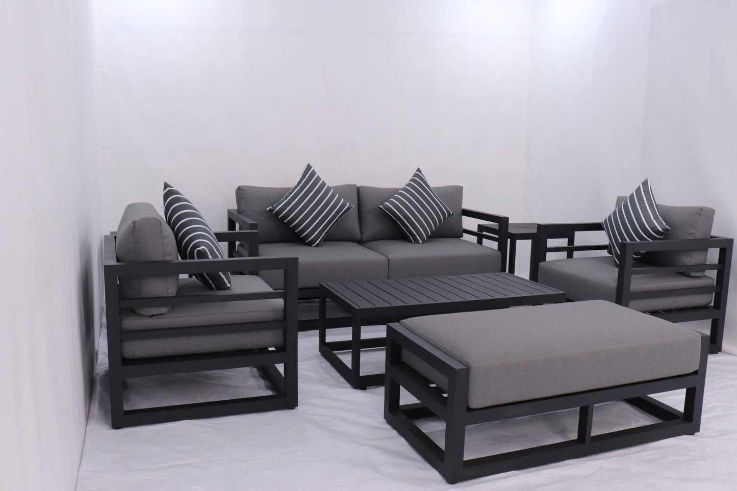 7 Piece Charcoal Aluminium Hampton Style Outdoor Furniture Lounge Set Weather Resistant 3 Seater, 1+1 + Coffee Table & 2x Side tables