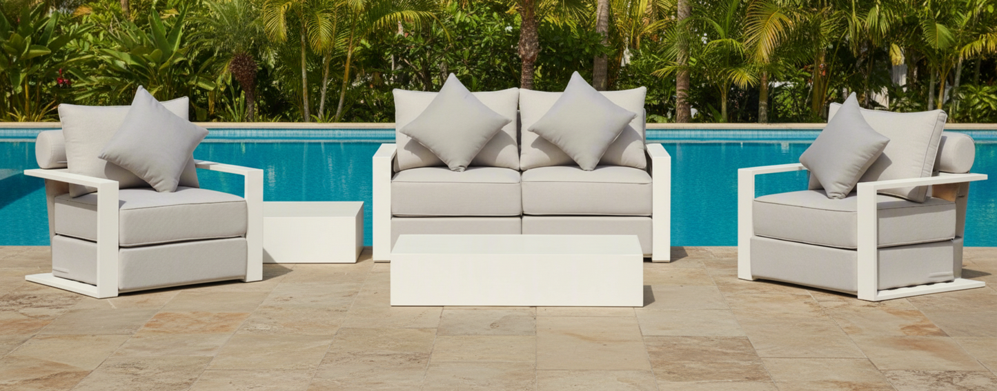 Hampton Style 4-Piece Outdoor Lounge Set – White Aluminium Frame + Weather-Resistant Cushions