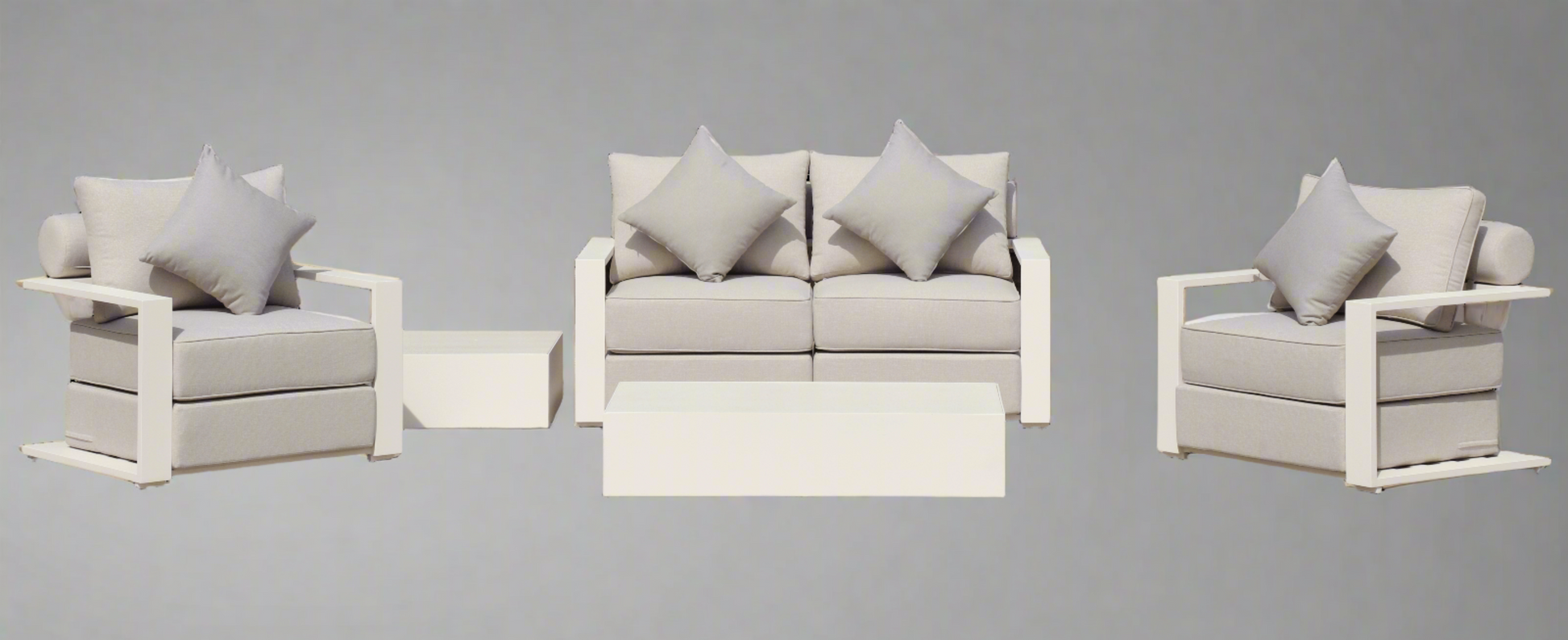 White Hampton Style Lounge Set Inc 2+1+1, Coffee Table Aluminium Frame and Weather Resistant Fabric